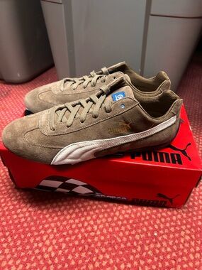 💰SOLD-NEW Puma speed cat suede sneakers-11.5